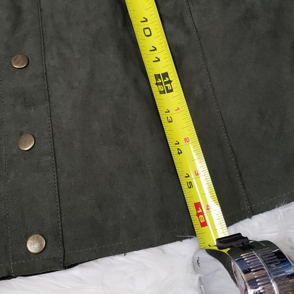 {Mint} Suede Green Skirt - Picture 6 of 6